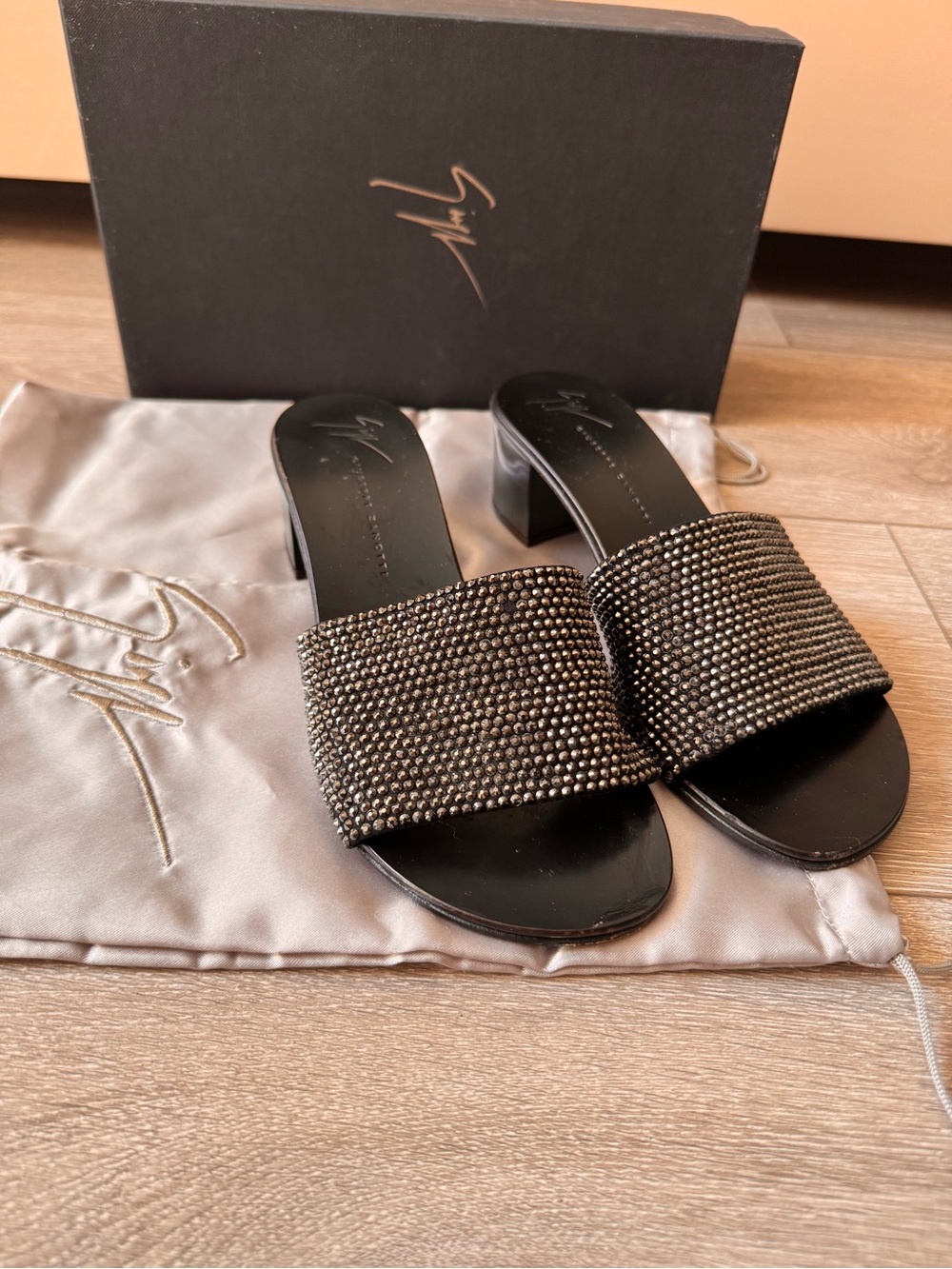 Giuseppe Zanotti Black Crystal-Embellished Slide Mules